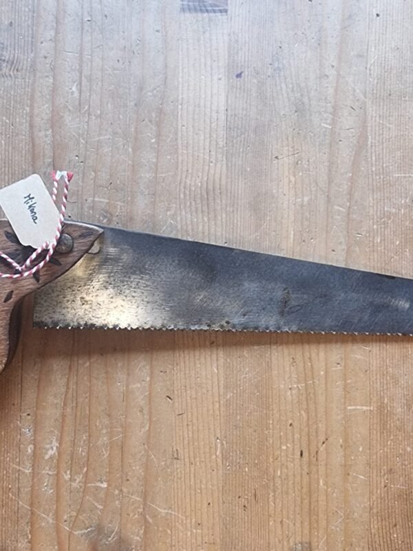 Scie-egoine-decoration-fleur-1