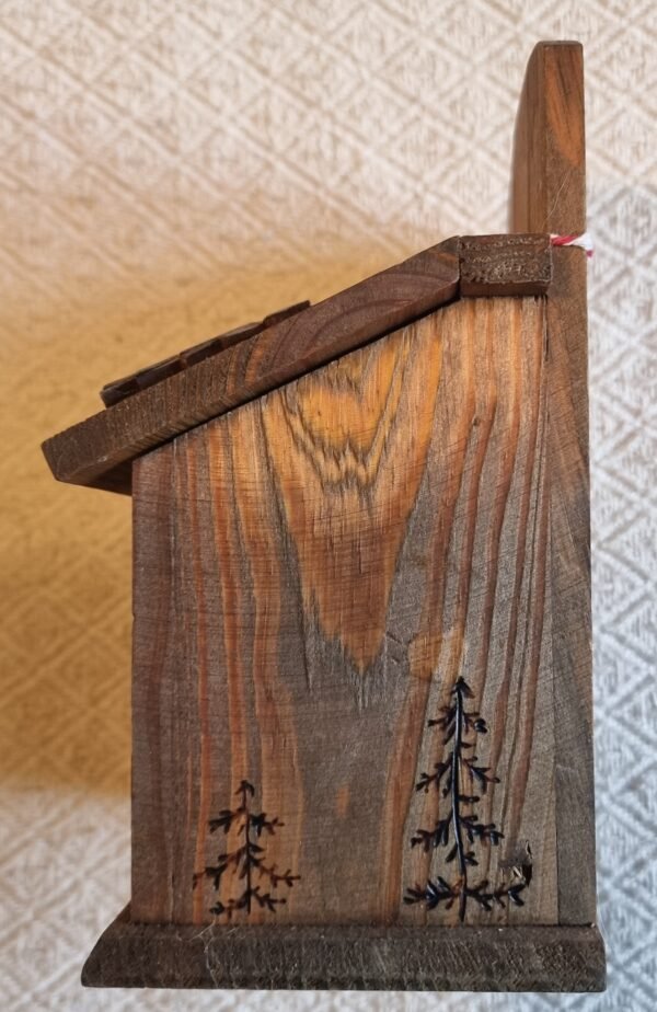 boite-decor-sapin-face-droite